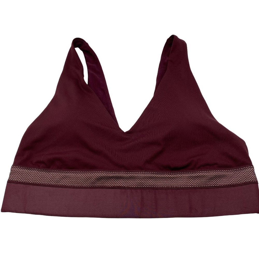 Fabletics sports bra size 3X maroon wide straps no wires removable padding